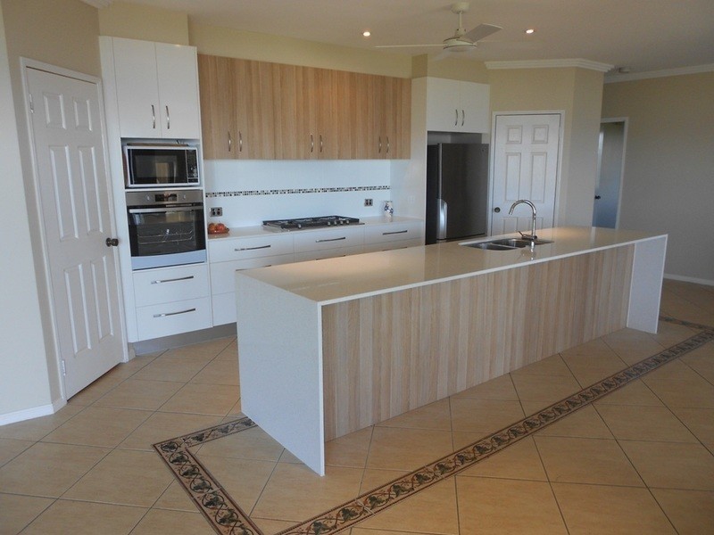 18 Braemar Crescent, Castle Hill QLD 4810