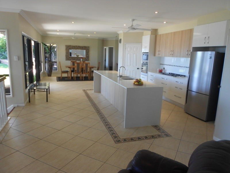 18 Braemar Crescent, Castle Hill QLD 4810