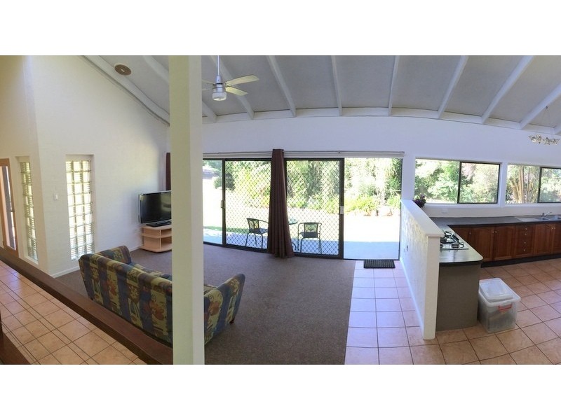144 Beacon Road, Tamborine Mountain QLD 4272