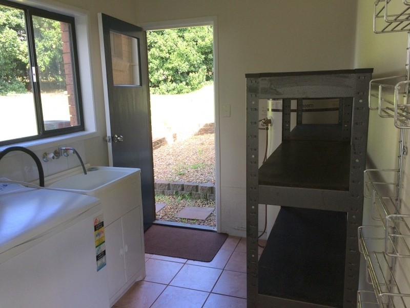 144 Beacon Road, Tamborine Mountain QLD 4272