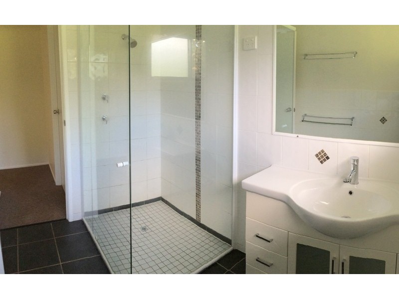 144 Beacon Road, Tamborine Mountain QLD 4272