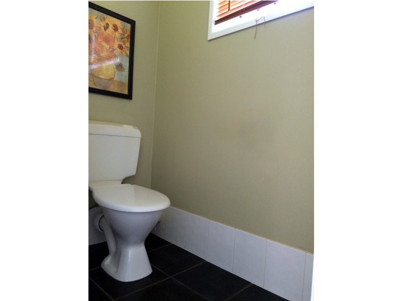 144 Beacon Road, Tamborine Mountain QLD 4272