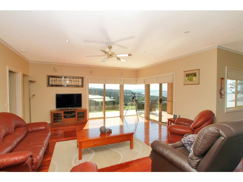 12 The Dress Circle, Tura Beach NSW 2548