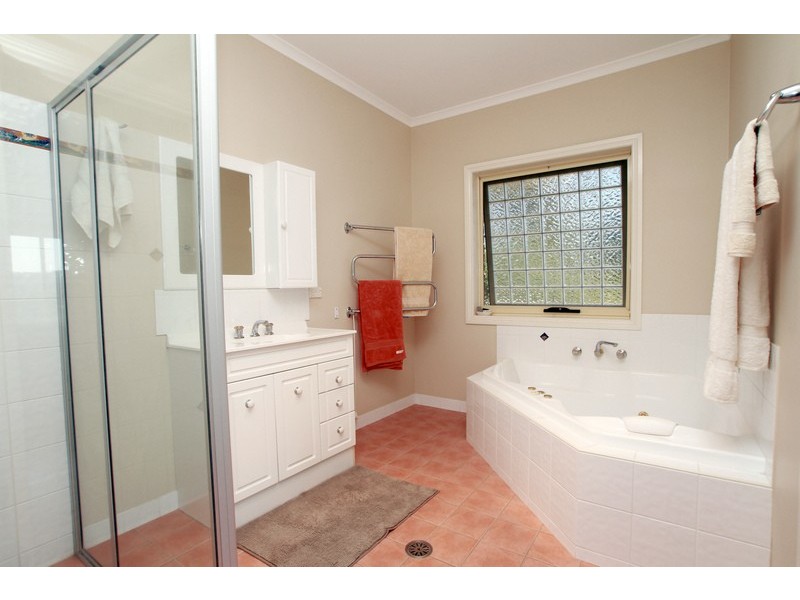 12 The Dress Circle, Tura Beach NSW 2548