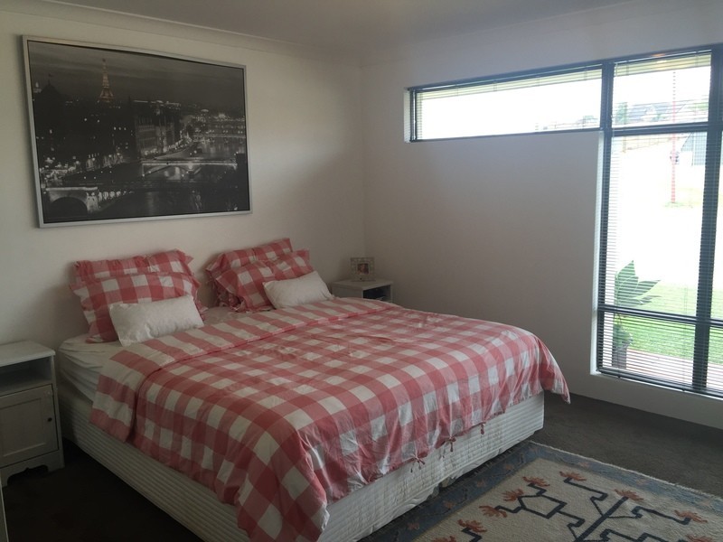 73 Hookstone drive, Landsdale WA 6065