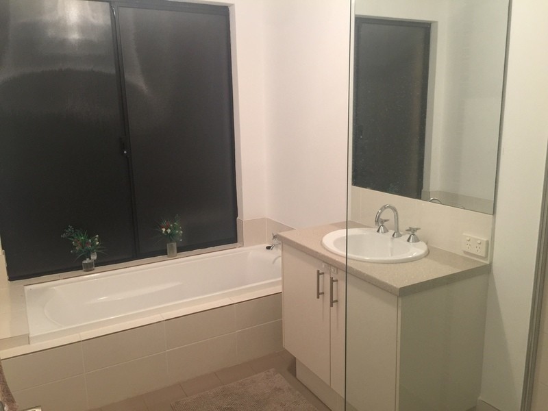 73 Hookstone drive, Landsdale WA 6065