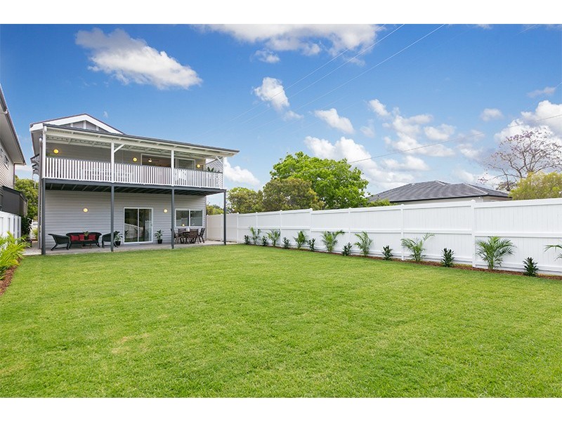 80 Park Terrace, Sherwood QLD 4075