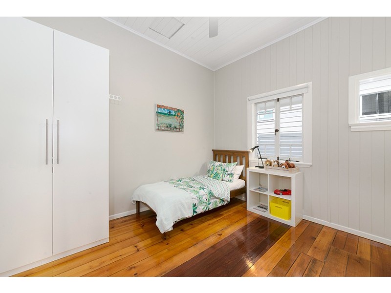 80 Park Terrace, Sherwood QLD 4075