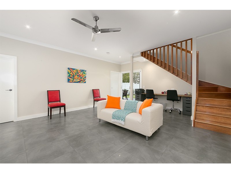 80 Park Terrace, Sherwood QLD 4075