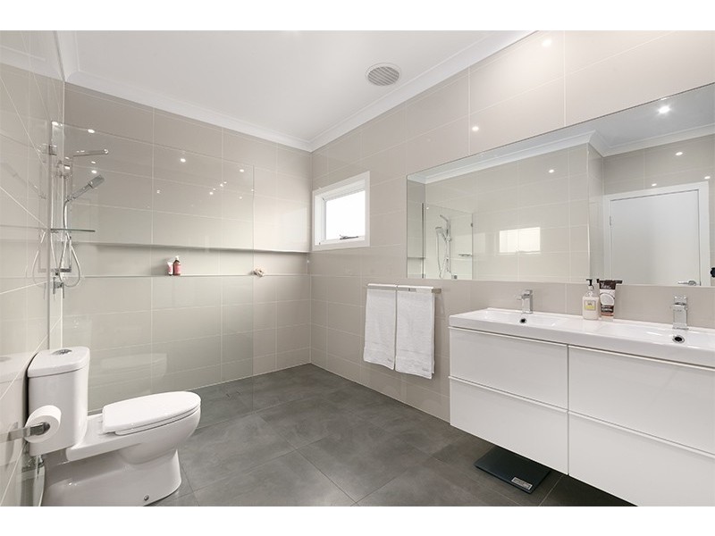 80 Park Terrace, Sherwood QLD 4075