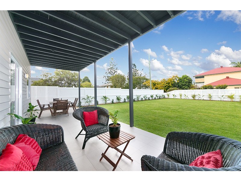 80 Park Terrace, Sherwood QLD 4075