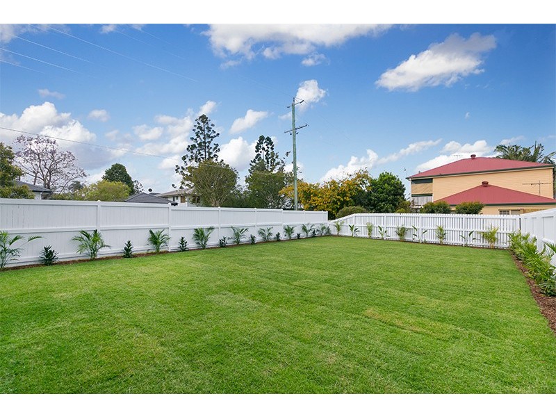 80 Park Terrace, Sherwood QLD 4075