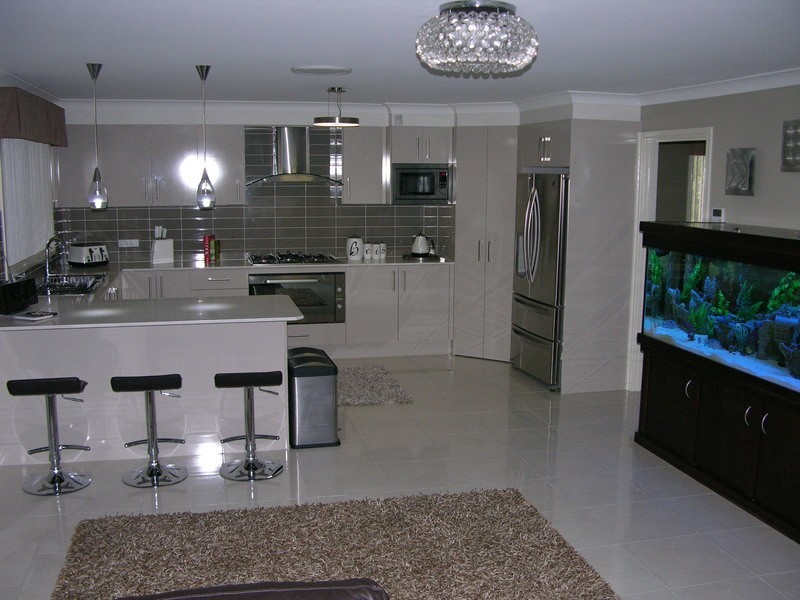 23 Robey Ave, Middleton Grange NSW 2171