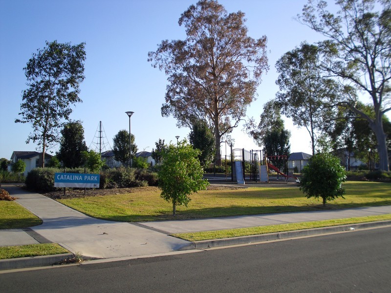 23 Robey Ave, Middleton Grange NSW 2171