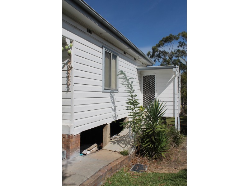 135 Main Road, Speers Point NSW 2284