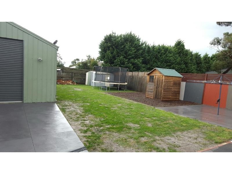 14 Petrel Close, Blind Bight VIC 3980