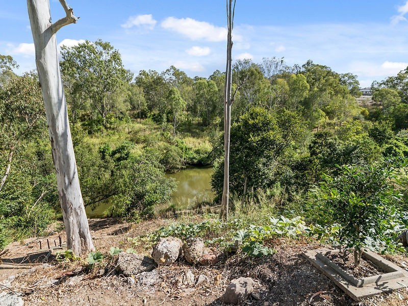 112 Gladstone Rd, Coalfalls QLD 4305