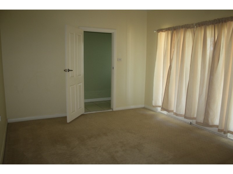 166 Algalah St, Narromine NSW 2821