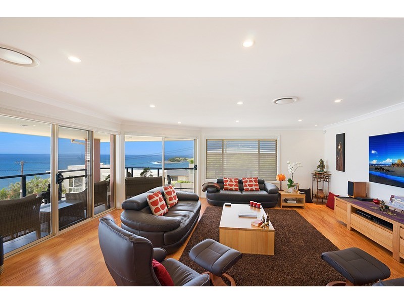 3/11 BARNHILL RD, Terrigal NSW 2260