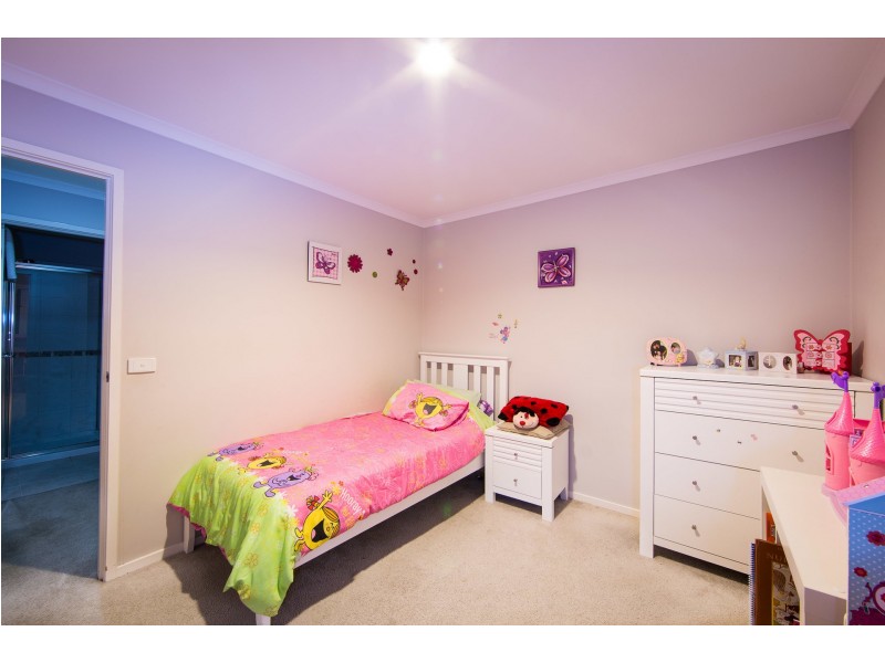 46 Majestic Boulevard, Cranbourne VIC 3977