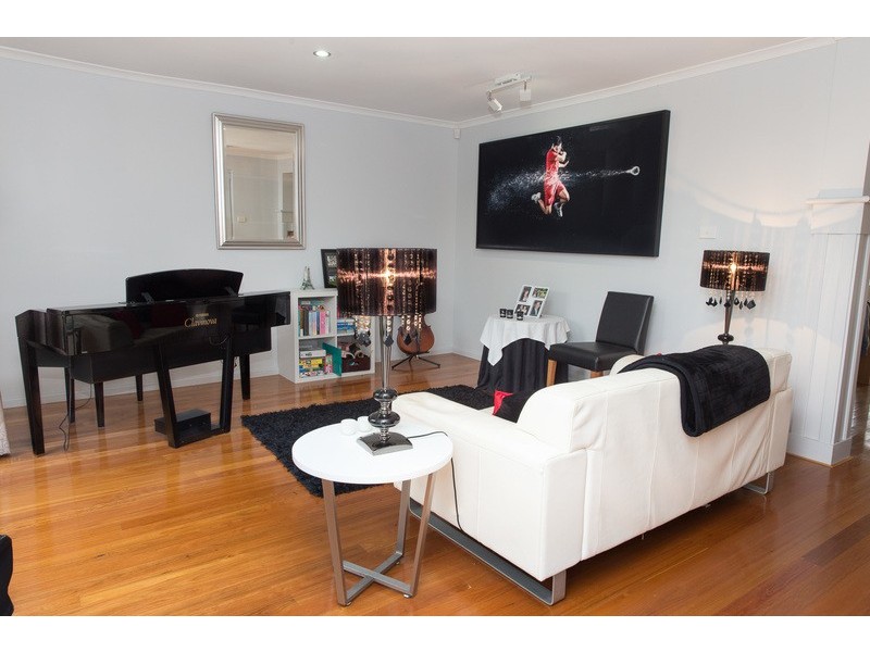 5 James Russell Dr, Kariong NSW 2250