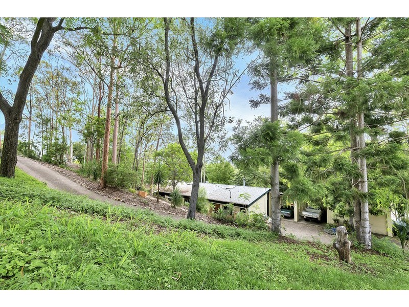 21 Moores Pocket Rd, Moores Pocket QLD 4305