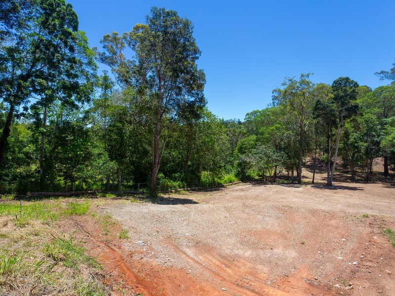 22 & 30 Emma Place, Fig Tree Pocket QLD 4069