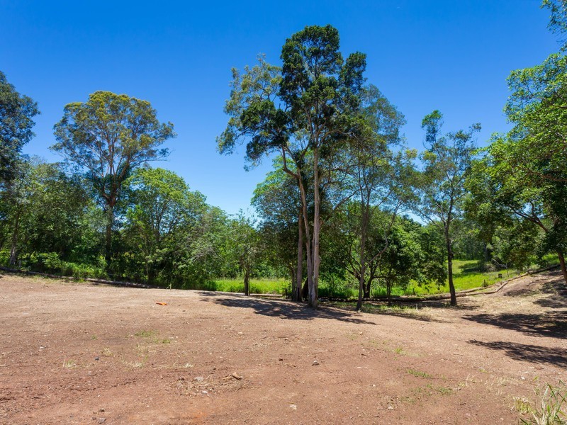 22 & 30 Emma Place, Fig Tree Pocket QLD 4069