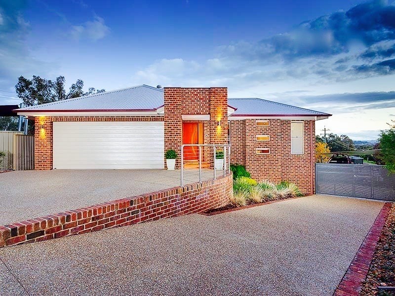 4 Myall Place, Thurgoona NSW 2640