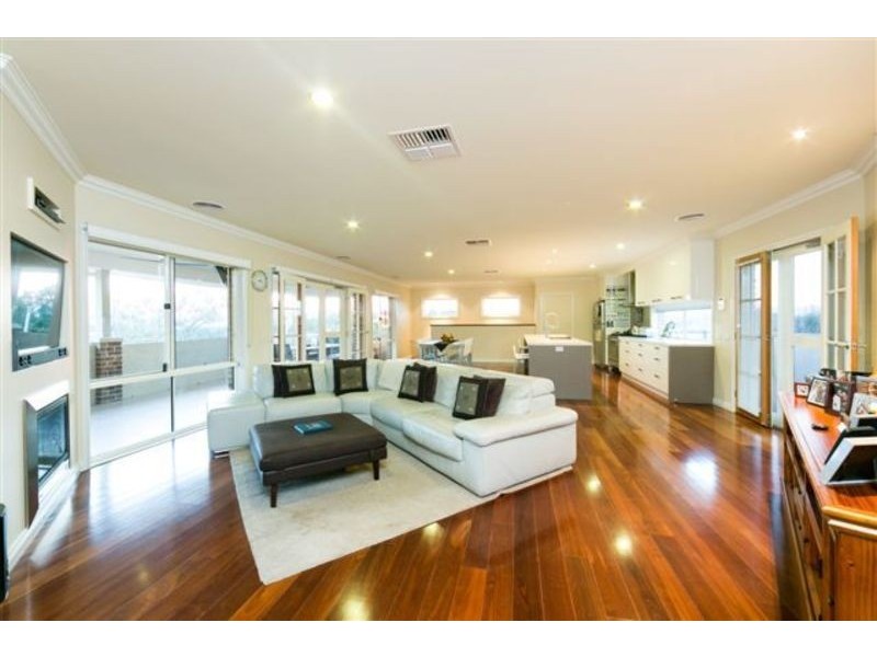 4 Myall Place, Thurgoona NSW 2640