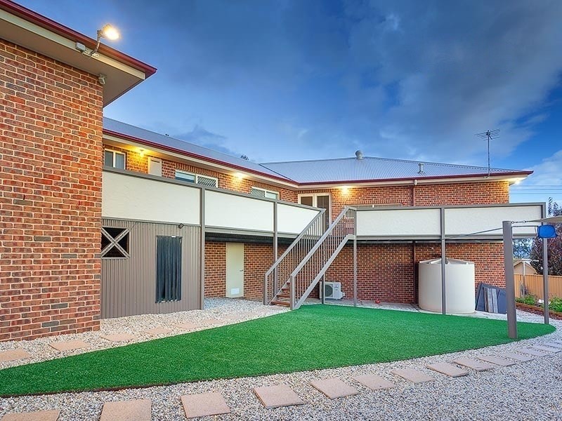 4 Myall Place, Thurgoona NSW 2640