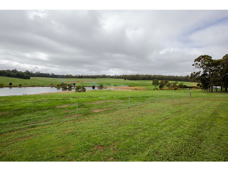 Lot 2 Brookhampton Rd, Kirup WA 6251