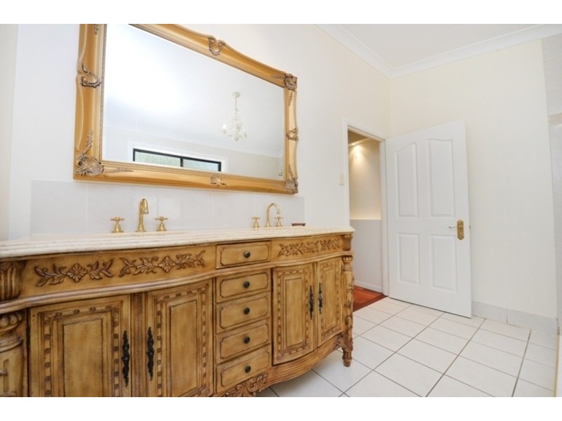 75 Pikes Crossing Road, Benaraby QLD 4680