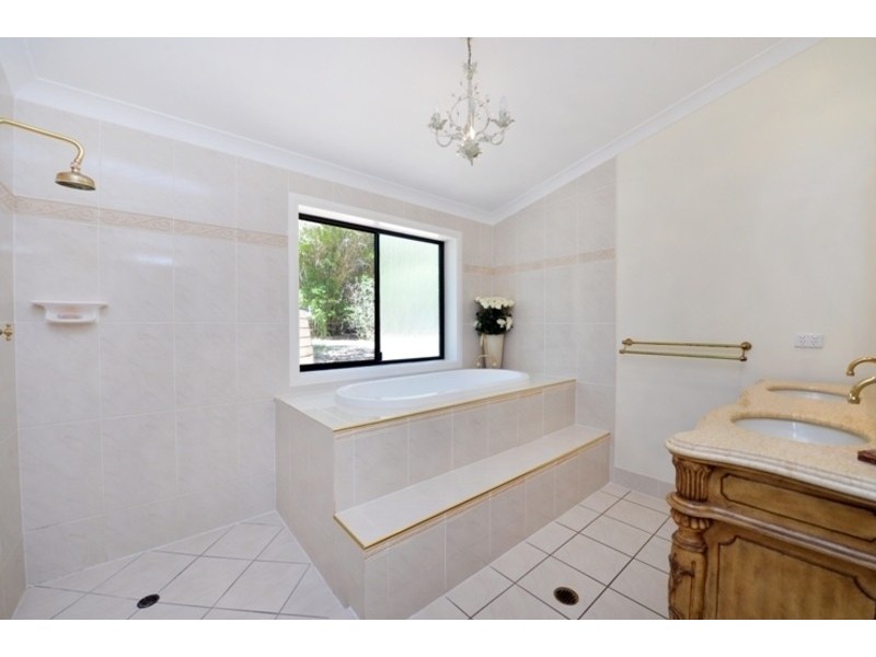 75 Pikes Crossing Road, Benaraby QLD 4680