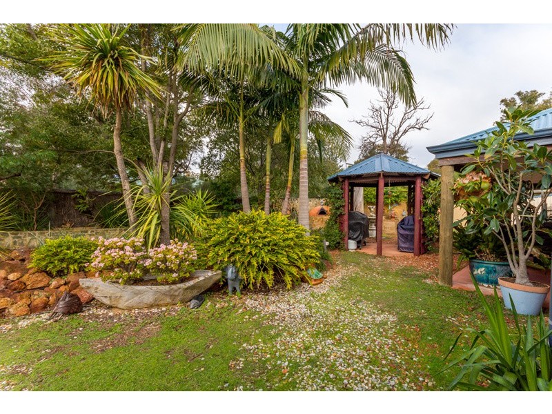 49 Chestnut Road, Jarrahdale WA 6124