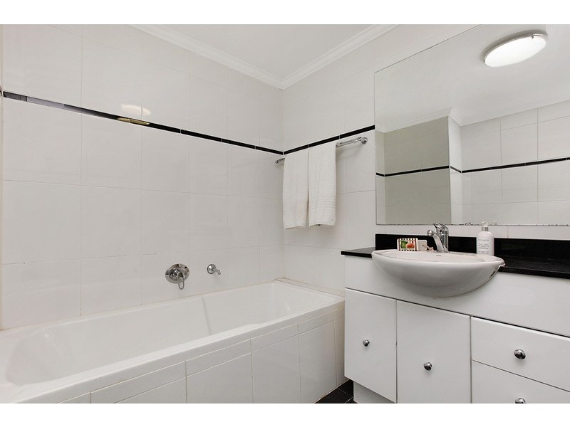 98/804 BOURKE STREET, Waterloo NSW 2017