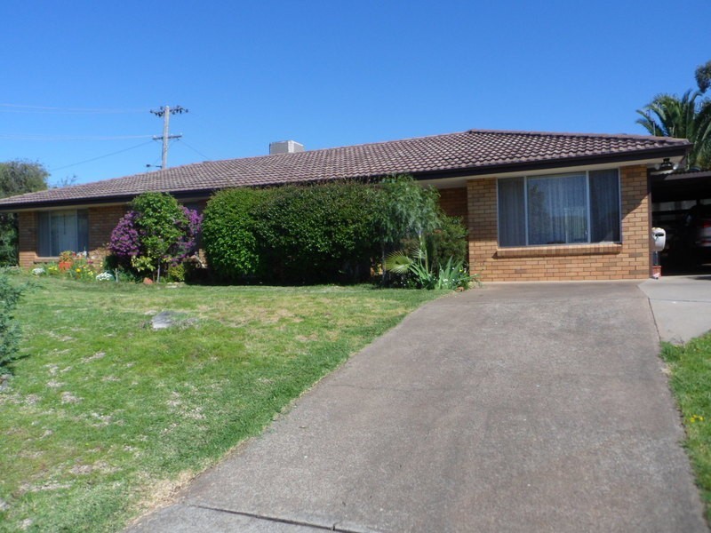 1 Gordon Street, Calala NSW 2340