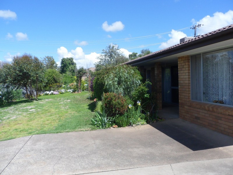 1 Gordon Street, Calala NSW 2340