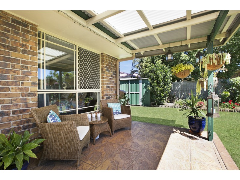 6 Miles Crescent, Manly West QLD 4179