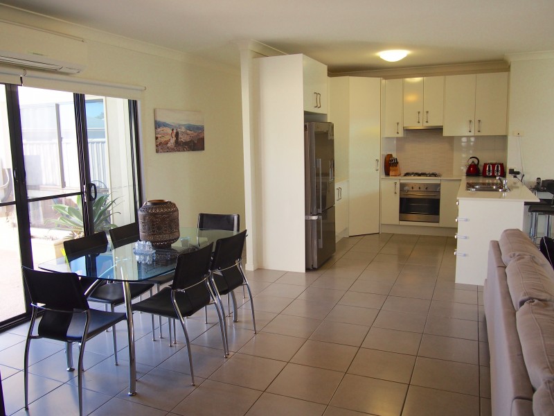 10 Paperbark Place, Emerald QLD 4720