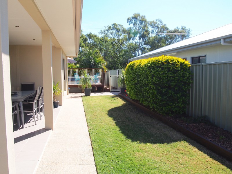 10 Paperbark Place, Emerald QLD 4720