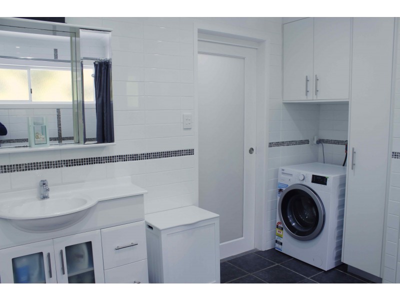 46 Yathong Court, Arana Hills QLD 4054