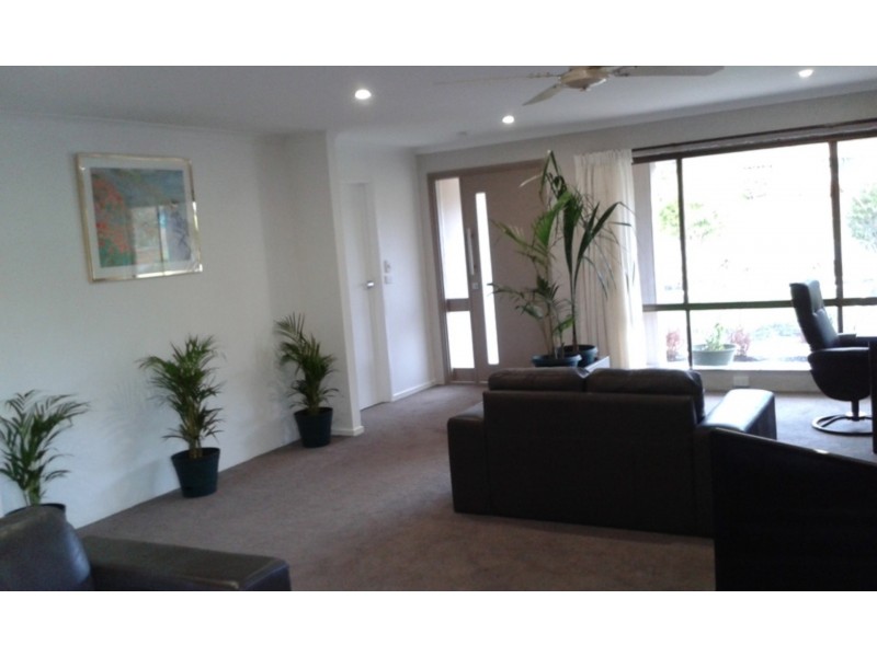 18 Ellerker Avenue, Ararat VIC 3377