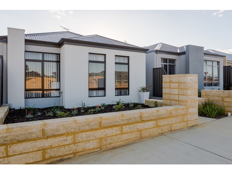 75 Greenside Dr, Yanchep WA 6035