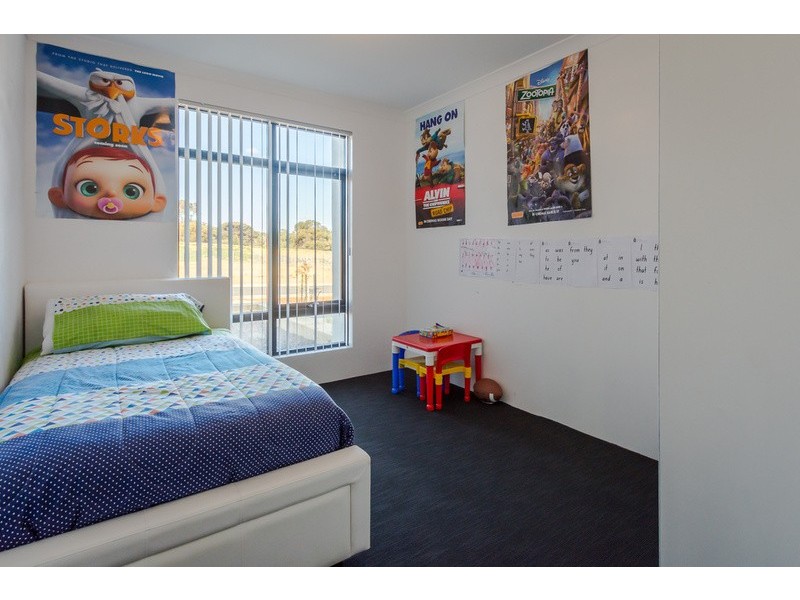 75 Greenside Dr, Yanchep WA 6035