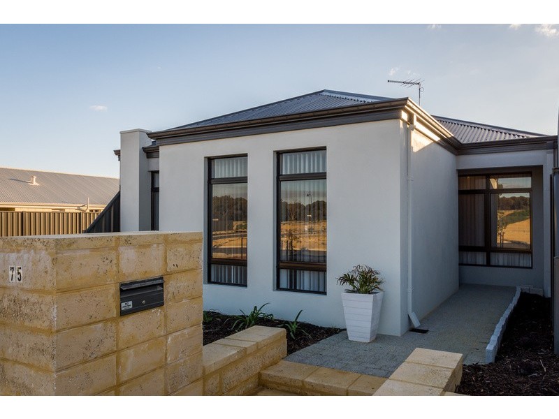75 Greenside Dr, Yanchep WA 6035