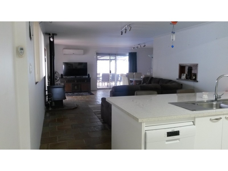 3 Scott Rd, Capel WA 6271