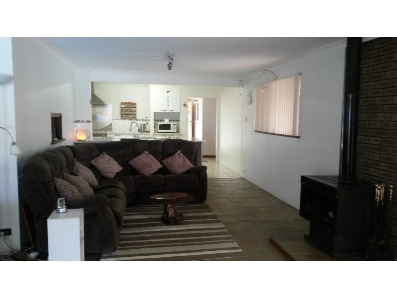 3 Scott Rd, Capel WA 6271