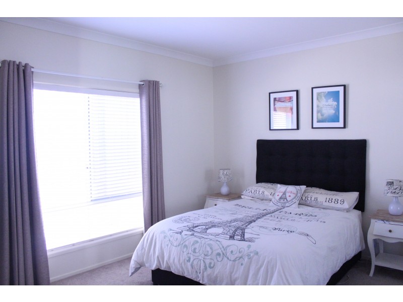 4  Gidran Close, Durack QLD 4077
