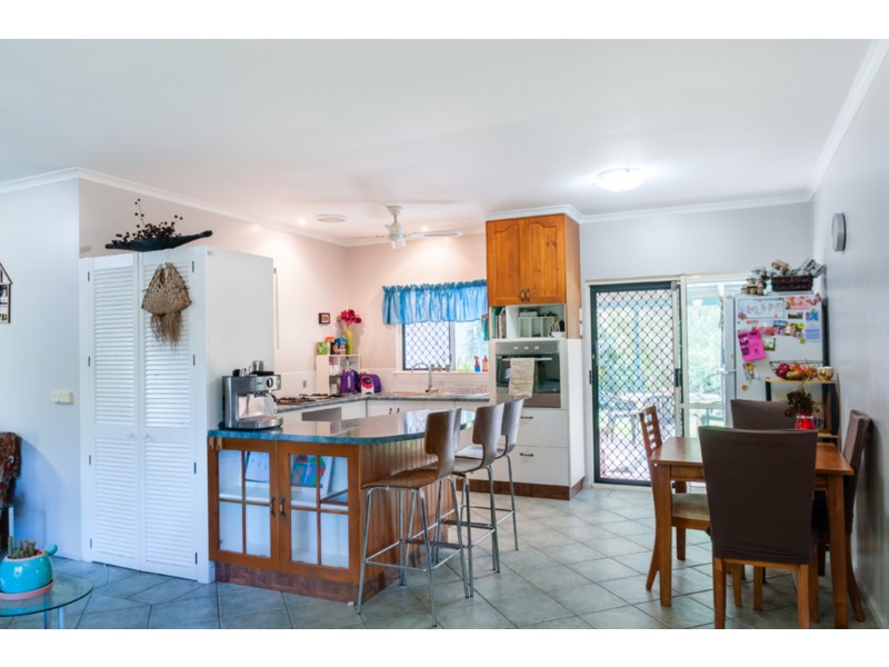 6 Wright Close, Edmonton QLD 4869